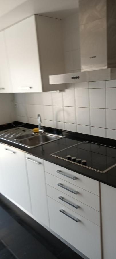 Global Guest Pn Rooms Lisbon Bagian luar foto